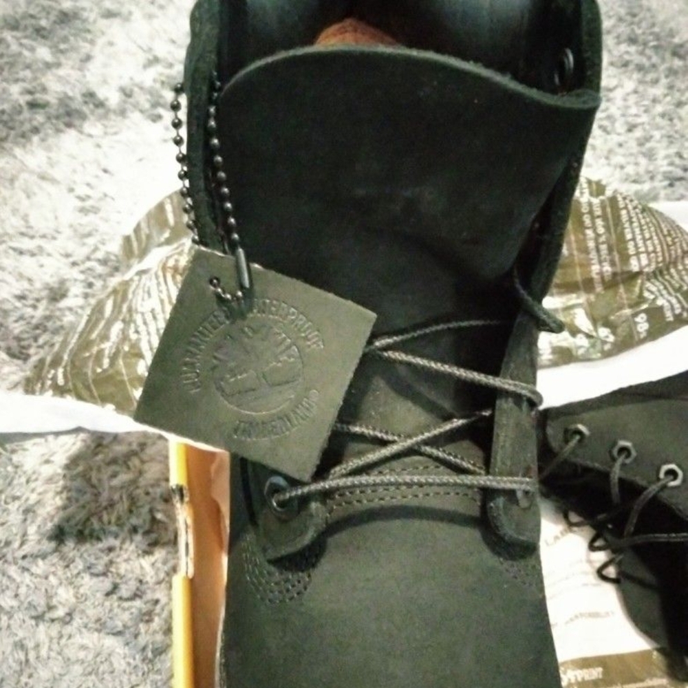 Timberland Classic Black Lace-Up Boots